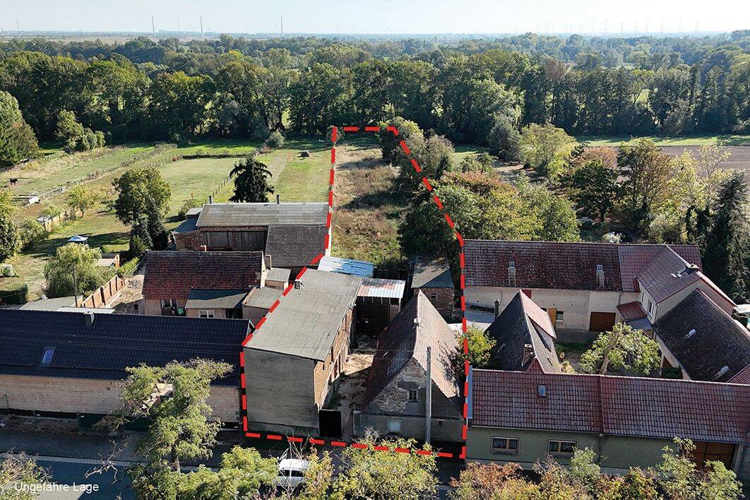 Kleine ehemalige Hofanlage auf ca. 2.876 m² großem Grundstück, 6780 Zörbig
