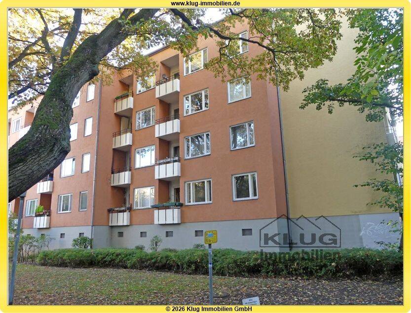 Siemensstadt! Modernisierungsbedürftige 2 Zimmerwohnung mit Balkon u. PKW-Stellplatz, 13627 Berlin (Charlottenburg-Wilmersdorf)