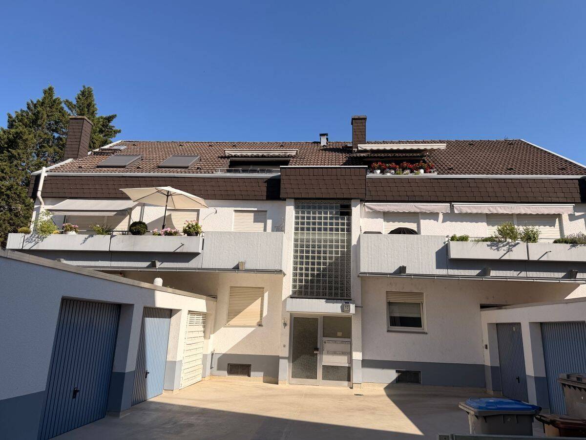 Charmante 2-Zimmer-Dachgeschosswohnung mit Balkon in ruhiger Sackgasse von Mannheim – Feudenheim, 68259 Mannheim (Feudenheim Wallstadt)