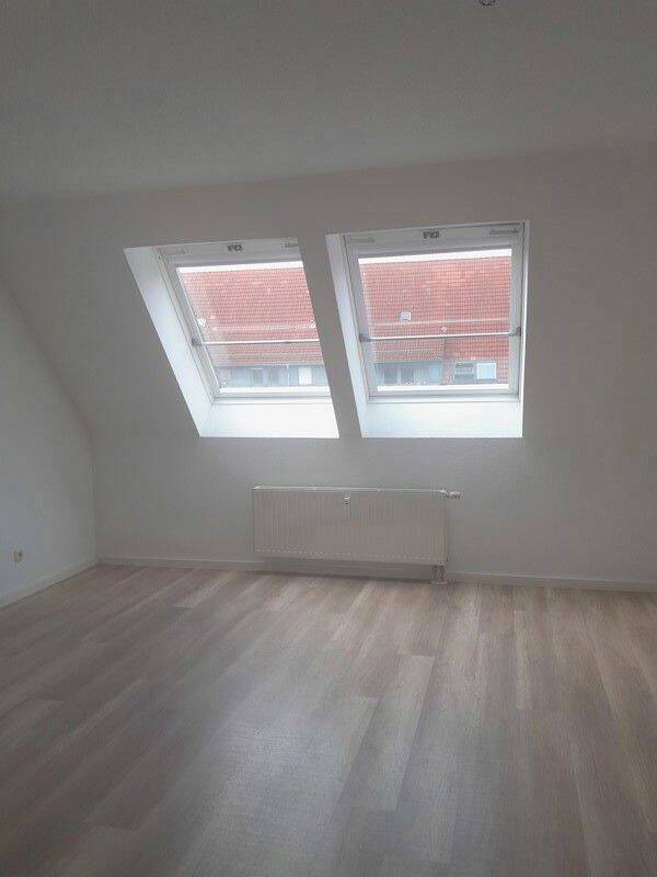 Ich werde noch fertig saniert! 3-Zimmerwohnung in ruhiger Lage ab dem 01.01.2027 zu vermieten!, 1239 Dresden