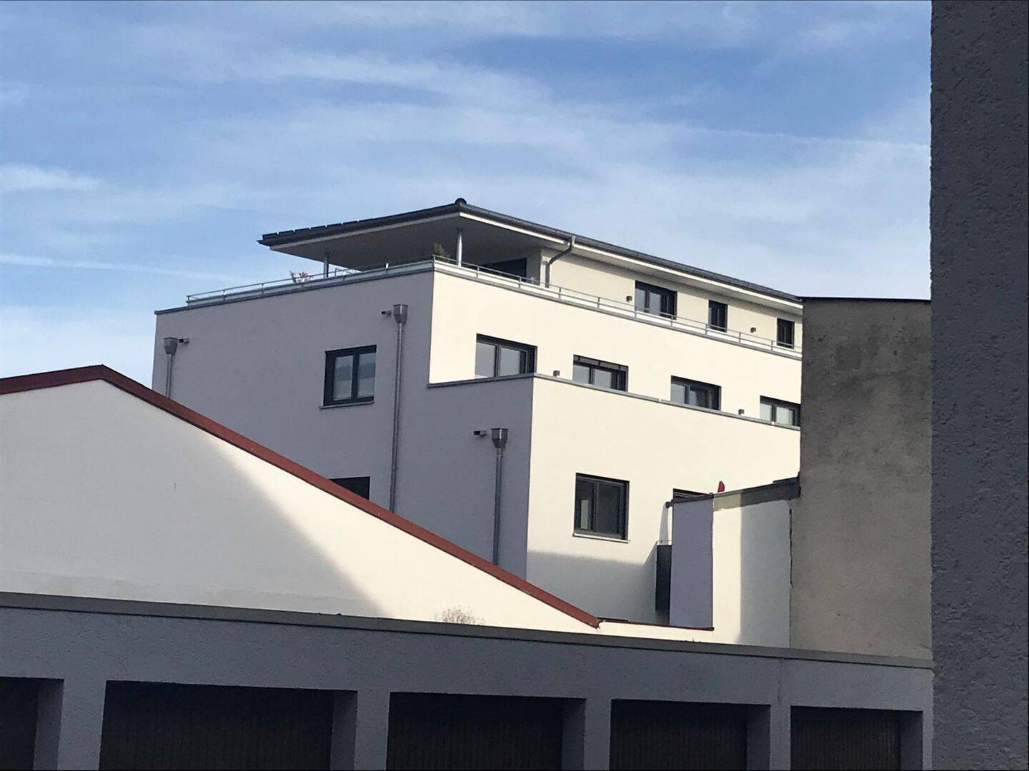 Moderne, zentrale Wohnung mit großer Dachterasse (Neubau 2024), 94315 Straubing