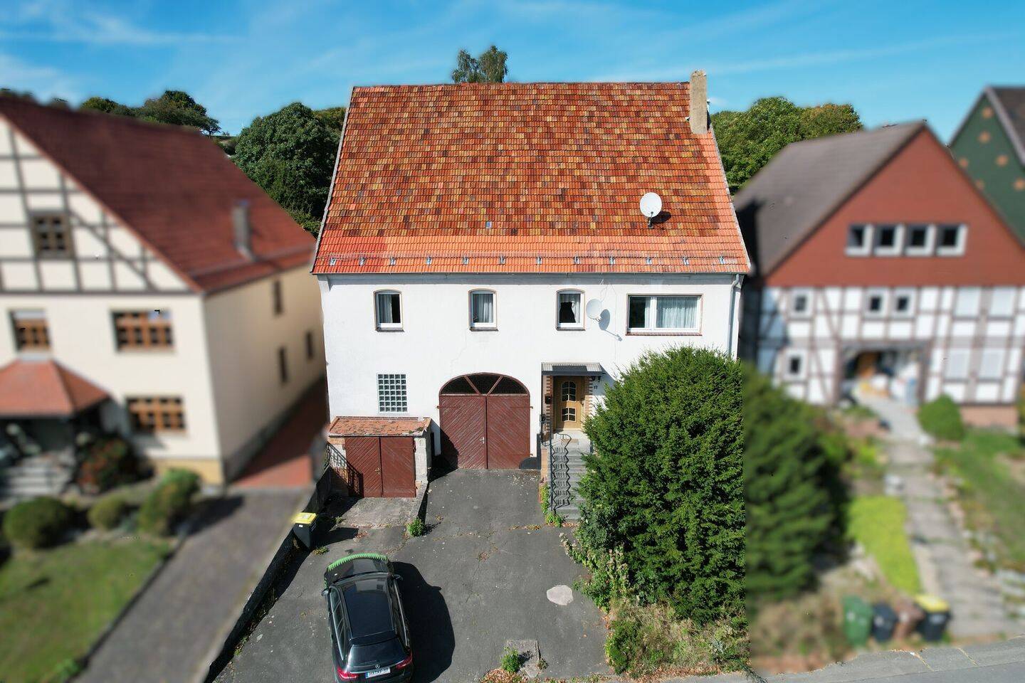 Einfamilienhaus auf großem Grundstück mit 2.384 m² Fläche, 34388 Trendelburg