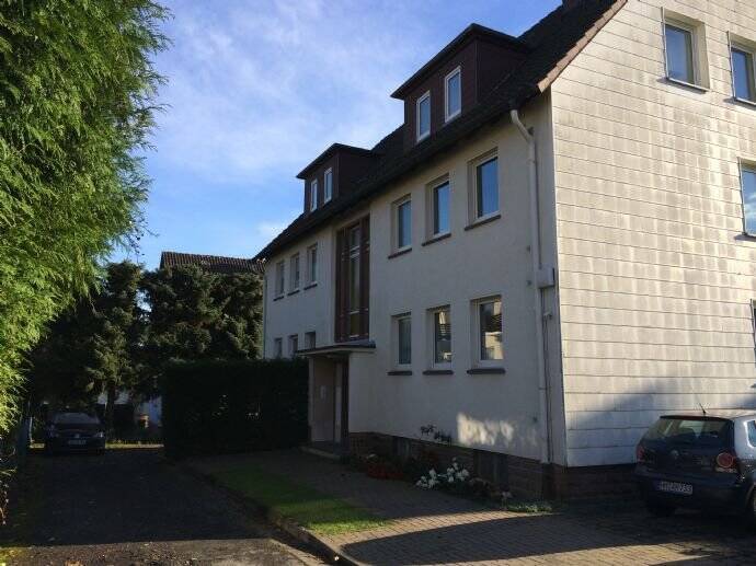 2-Zimmer-Wohnung mit modernem Duschbad, Einbauküche, Parkett, Balkon etc……….., 31812 Bad Pyrmont