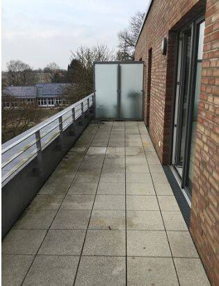 Modernes Wohnen mit viel Platz und großer Dachterrasse!, 24107 Kiel (Suchsdorf)
