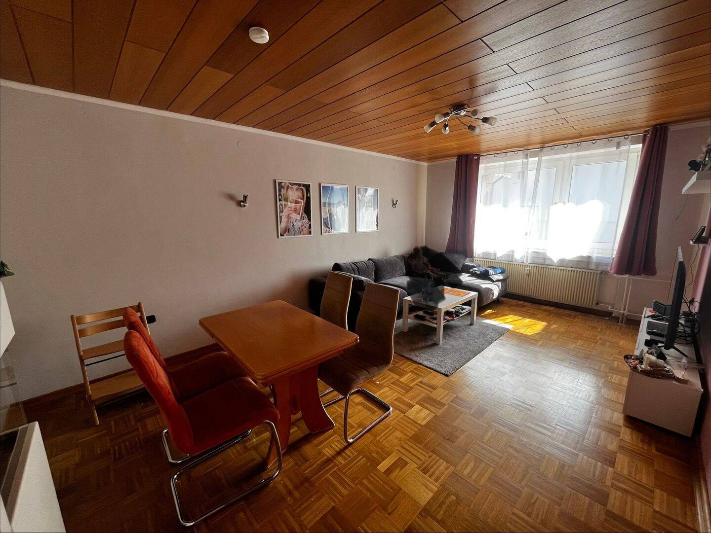 4-Zimmer-Wohnung in Baunatal mit Balkon sucht neue Bewohner, 34225 Baunatal