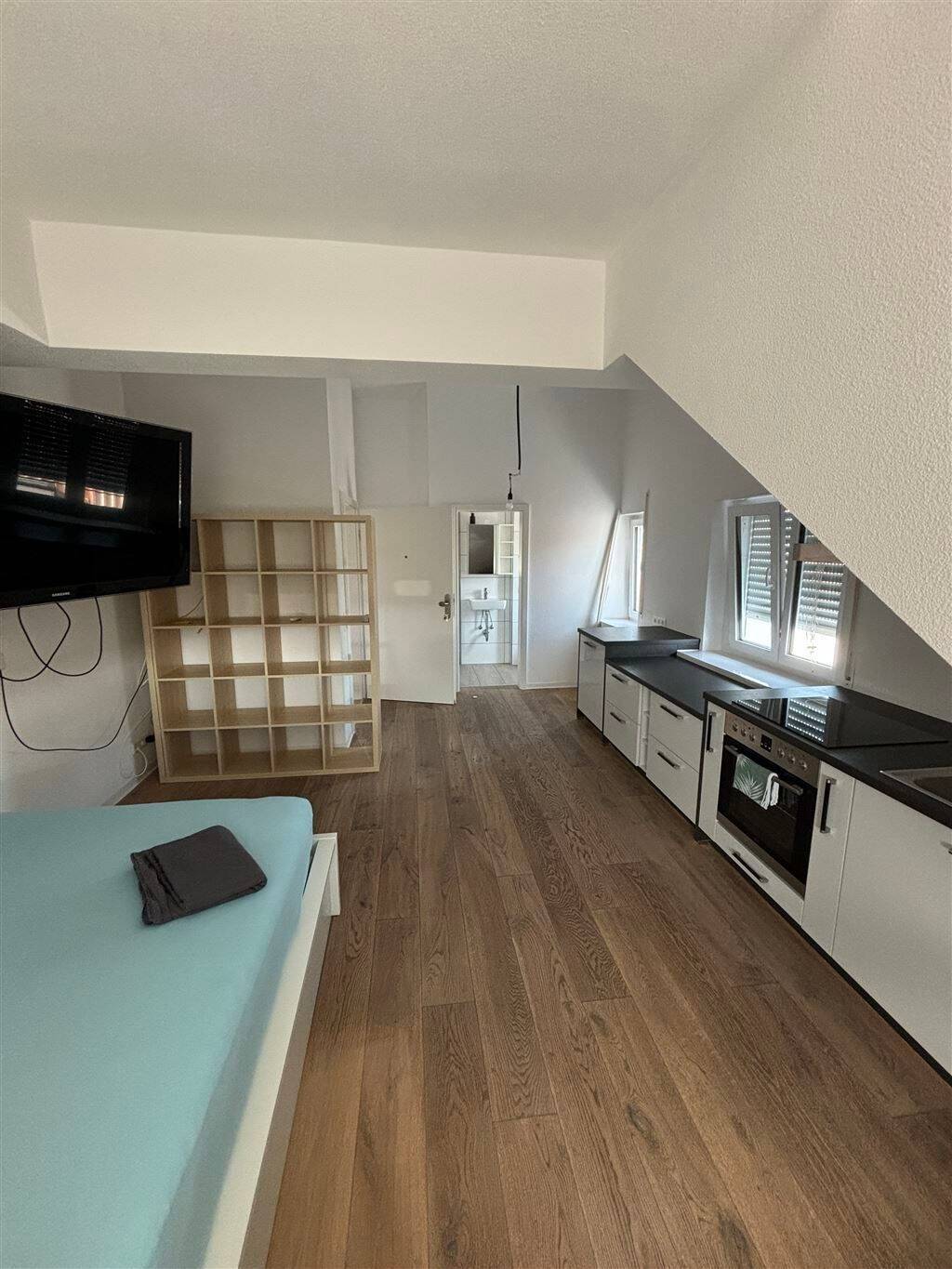 Vollmöbliertes neues Apartment in Singen DG all inclusiv sogar inkl. Reinigungsservice, 78224 Singen (Hohentwiel)