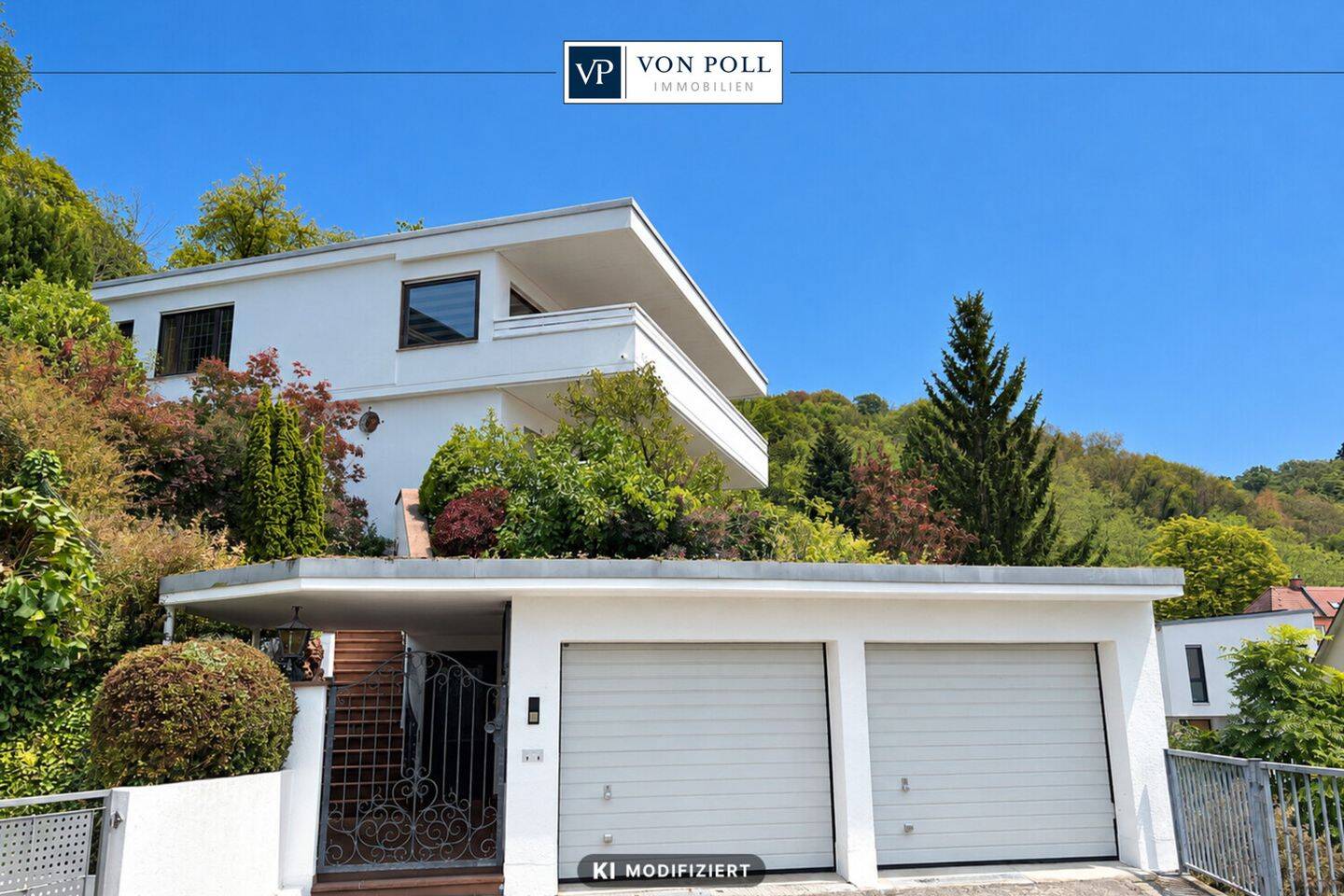 Exklusives Wohnambiente mit Indoor-Pool, Sauna und traumhafter Aussicht, 69469 Weinheim