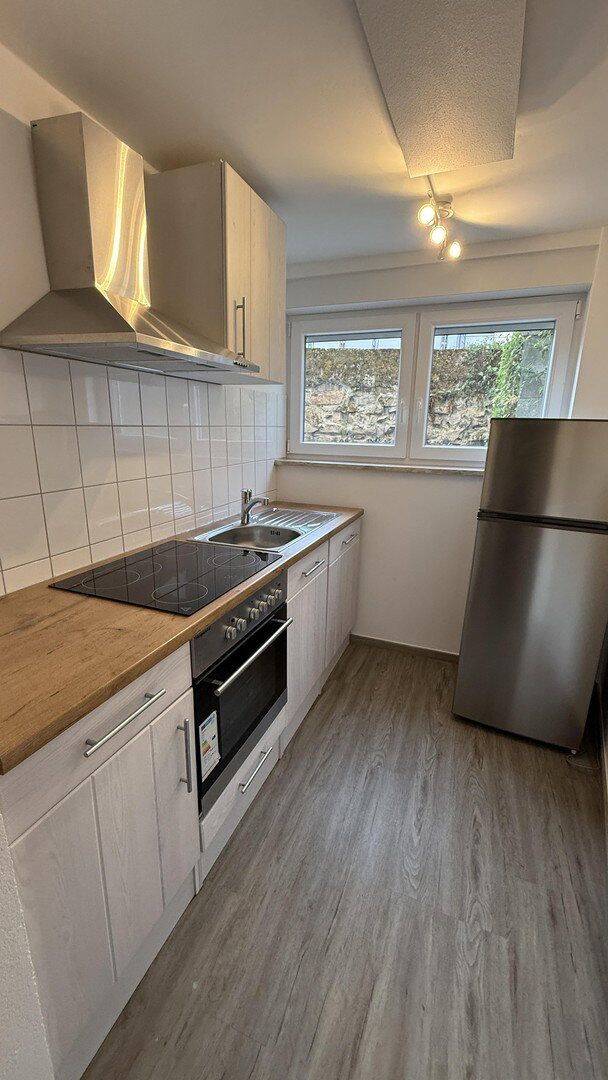 Sanierte Wohnung mit 32 qm Terrasse im Souterrain, 69226 Nußloch