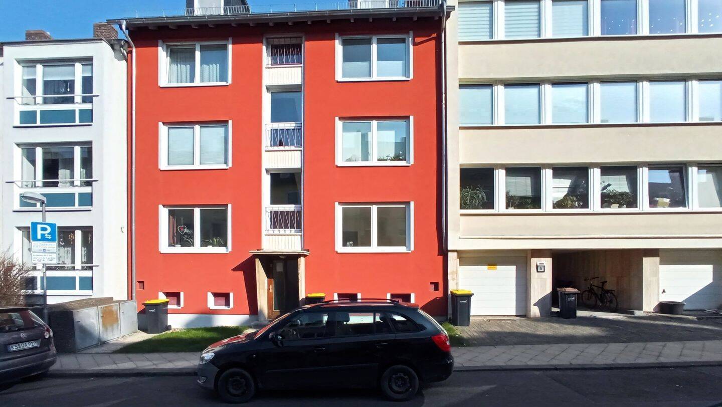 Schöne 2-ZKB-Wohnung mit Balkon im Vorderen Westen von Kassel, 34117 Kassel
