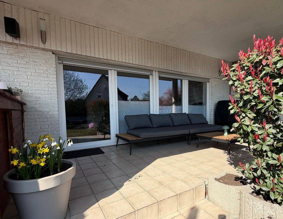 Für Singles/Paare: 2-Zimmer-Erdgeschosswohnung mit Garten in Bielefeld Brackwede/Ummeln, 33649 Bielefeld (Brackwede Holtkamp Quelle Ummeln)