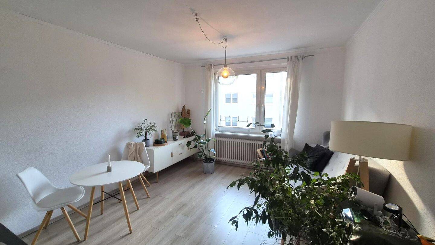 Schöne 2 Zi. Whg + 2.OG+ in DO Innenstadt-Süd, 44139 Dortmund (Brünninghausen Mitte)