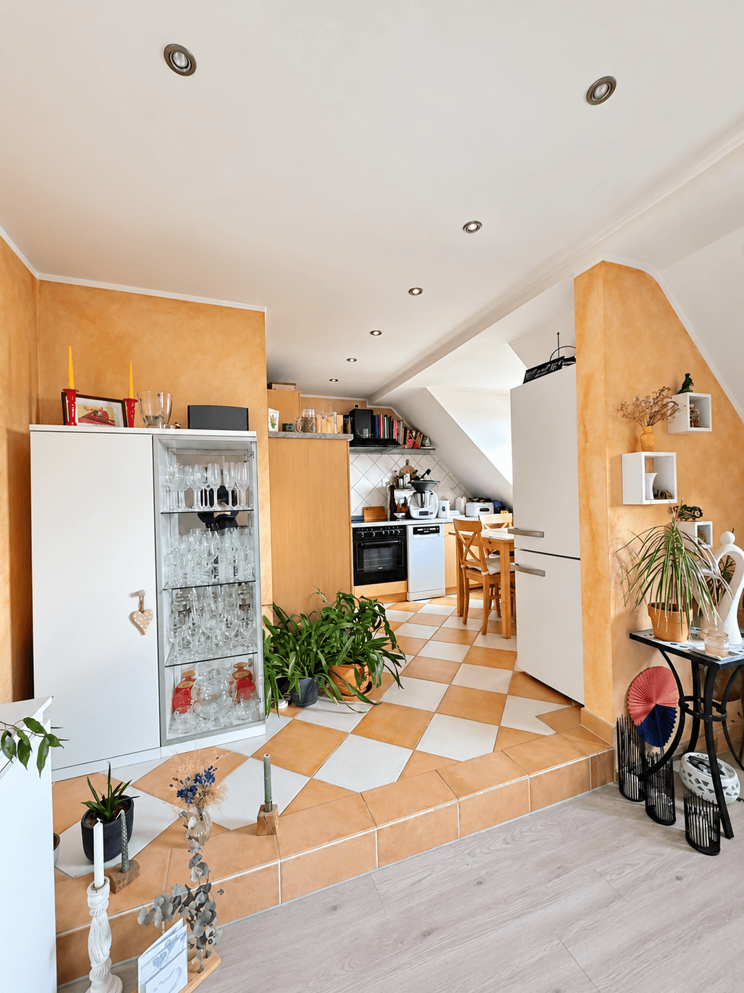 gut aufgeteiltes Apartment in Uni Nähe, 47057 Duisburg (Dellviertel Hochfeld Neudorf-Nord Neudorf-Süd)