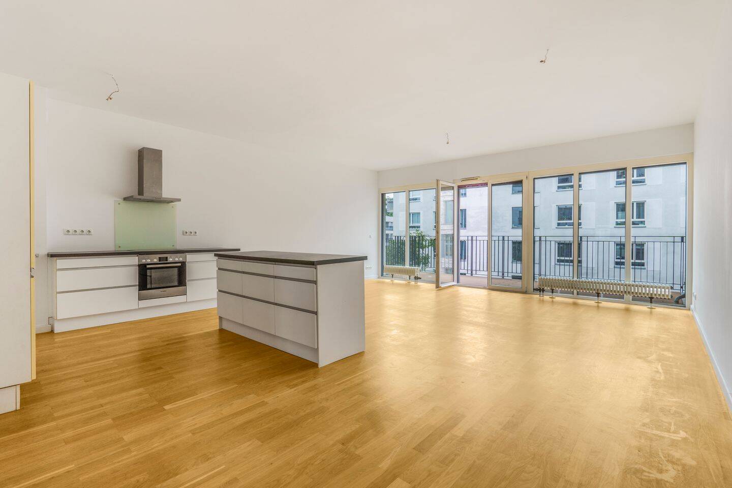 Stilvolles Stadtrefugium mit Weitblick und zukunftsorientierter Energieeffizienz, 10785 Berlin (Mitte Kreuzberg Schöneberg Tiergarten)