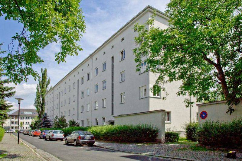 Eine 2 Raumwohnung in toller Wohnlage – wir renovieren für Sie!, 1309 Dresden
