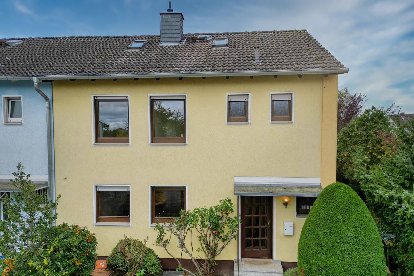 Gemütliche Doppelhaushälfte in Burgholzhausen, 61381 Friedrichsdorf