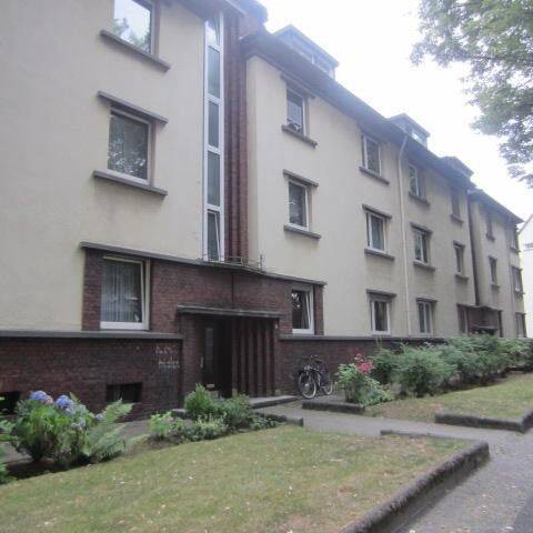 Schöne 3-Zimmer-Wohnung mit neuem Bad und Tapezierung, 45894 Gelsenkirchen (Buer)