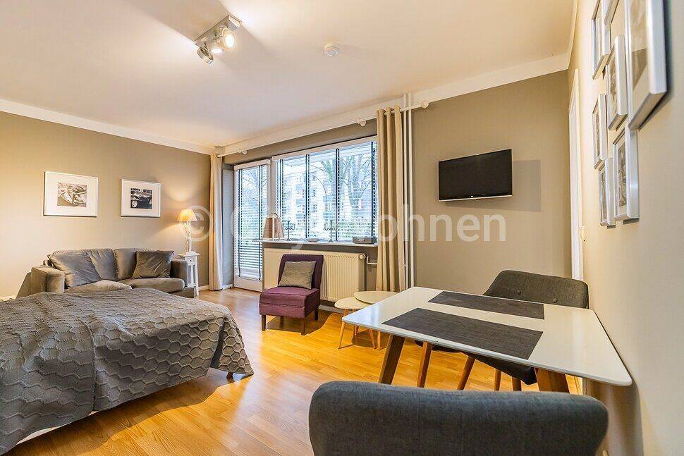 Helles Apartment mit großem Balkon, komplett ausgestattet, in Hamburg Eilbek, 22089 Hamburg (Mitte)