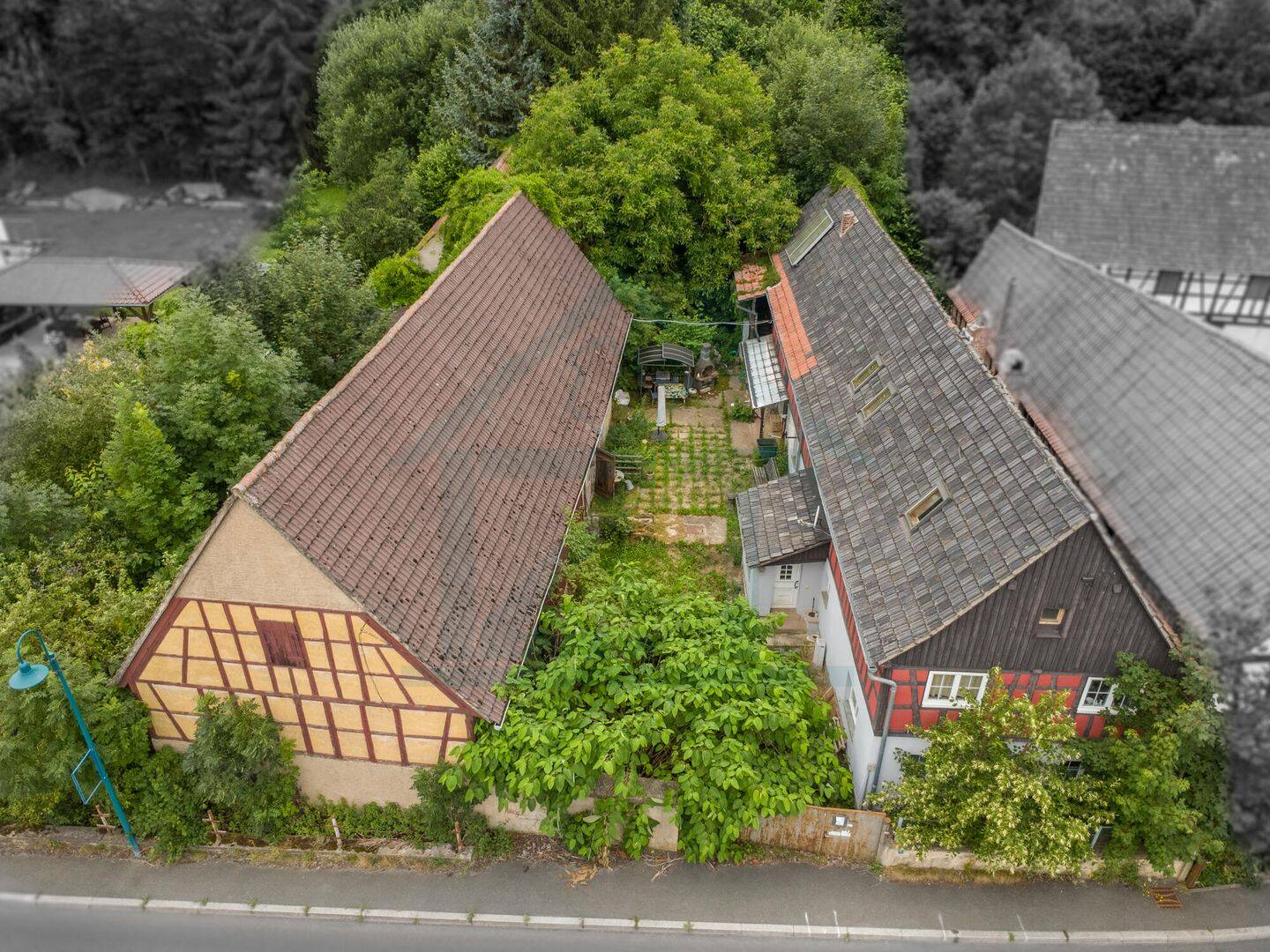 EFH mit riesigem 2.522m² Grundstück, Nebengelass & viel Ausbaupotenzial, 7607 Eisenberg