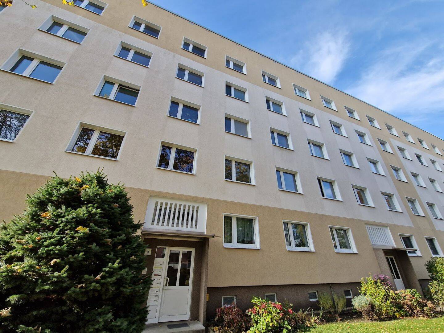 Mit zwei Kaltmieten frei durch den Herbst* – Einbauküche inklusive!, 39120 Magdeburg (Beyendorf-Sohlen Beyendorfer Grund Hopfengarten Leipziger Str.)