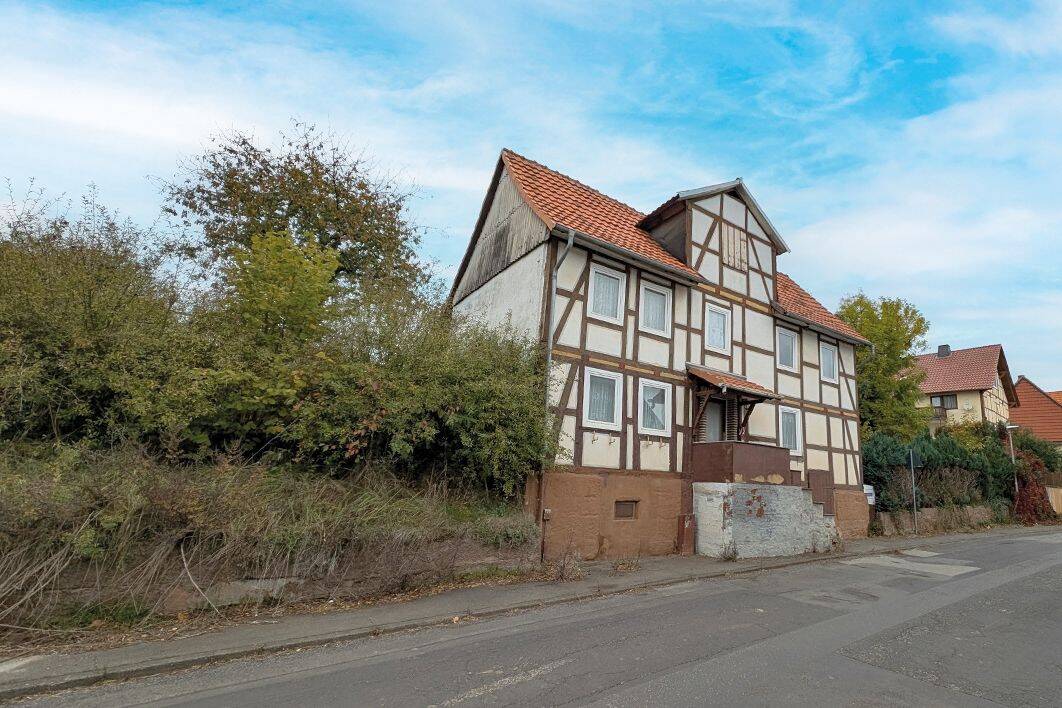 Fachwerkhaus in Calden bei Kassel – leerstehend, 34379 Calden