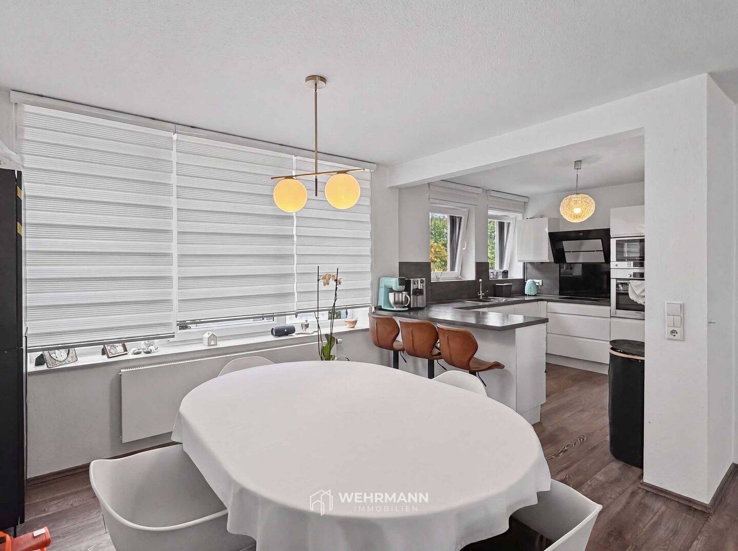 Urban wohnen in Golzheim – 3 Zimmer, Balkon und eigener Stellplatz, 40474 Düsseldorf (Golzheim Lohausen Pempelfort Stockum)