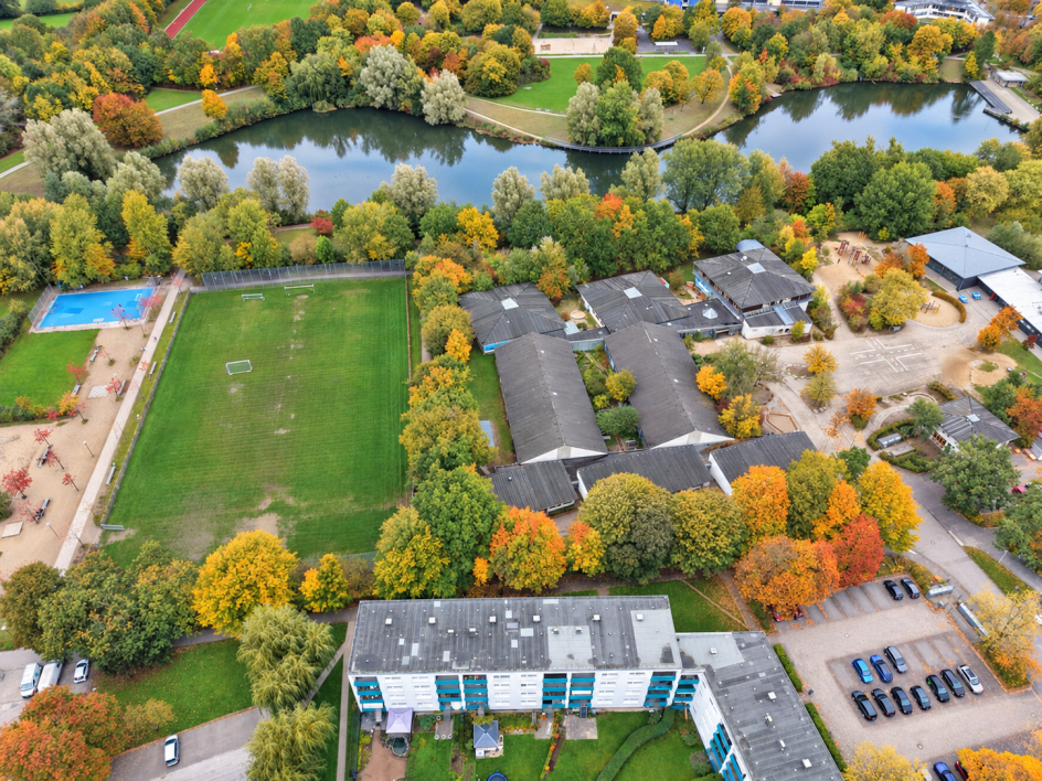 Gepflegt wohnen am Heidenberger Teich – drei Zimmer mit Balkon, 24109 Kiel (Hasseldieksdamm Mettenhof)
