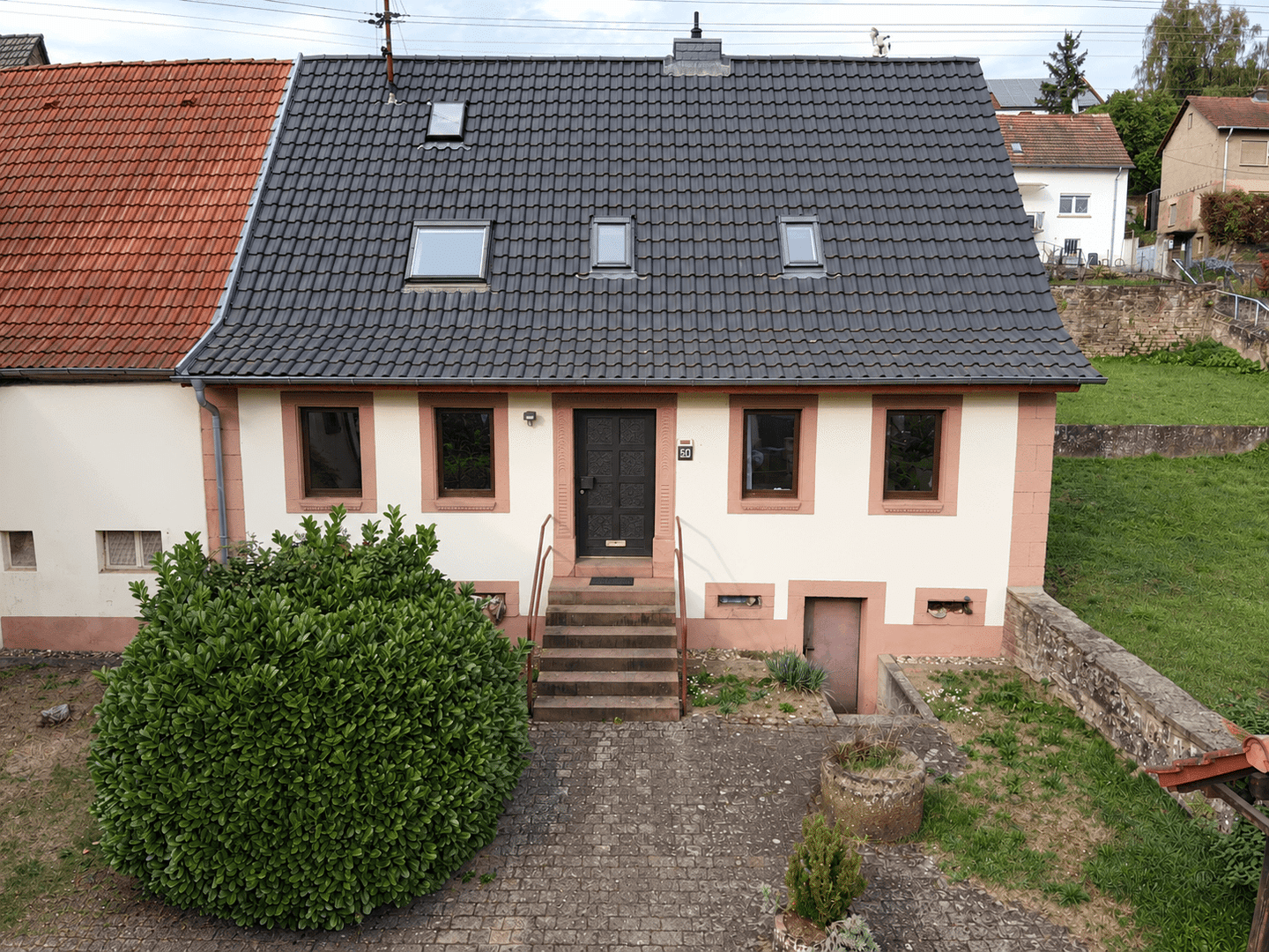 Einfamilienhaus für 149.000 €! 133 m², 4 Schlafzimmer & Garten in Olsbrücken, 67737 Olsbrücken