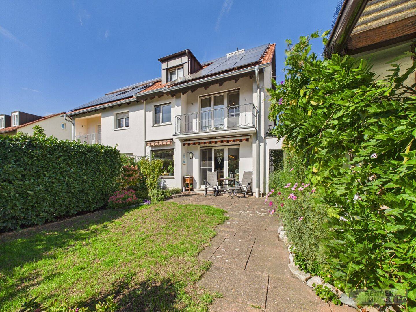 Gepflegte Doppelhaushälfte mit Garten und umfangreichen Modernisierungen in Nürnberg-Ost, 90491 Nürnberg