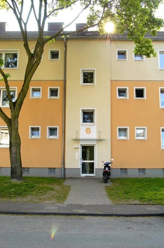 Großer Komfort, kleiner Preis in Duisburg Obermeiderich, 47138 Duisburg (Mittelmeiderich Neumühl Obermeiderich Ruhrort Untermeiderich)