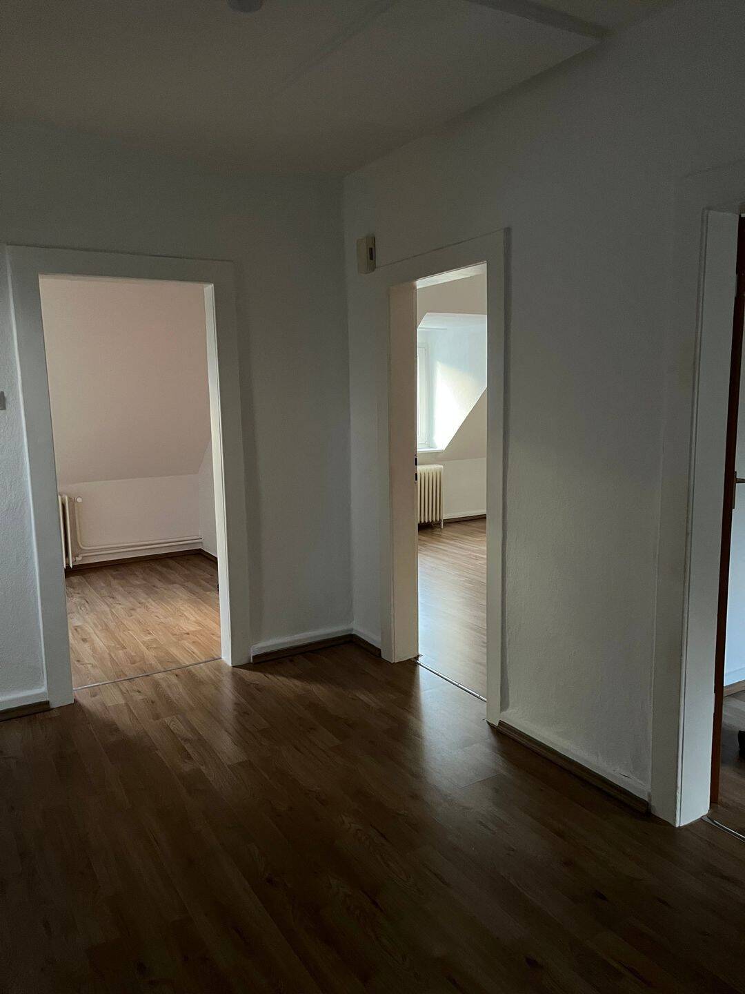 3,5 Zimmer Wohnung. WG geeignet an Studenten oder 2 Personen, 44892 Bochum (Langendreer)