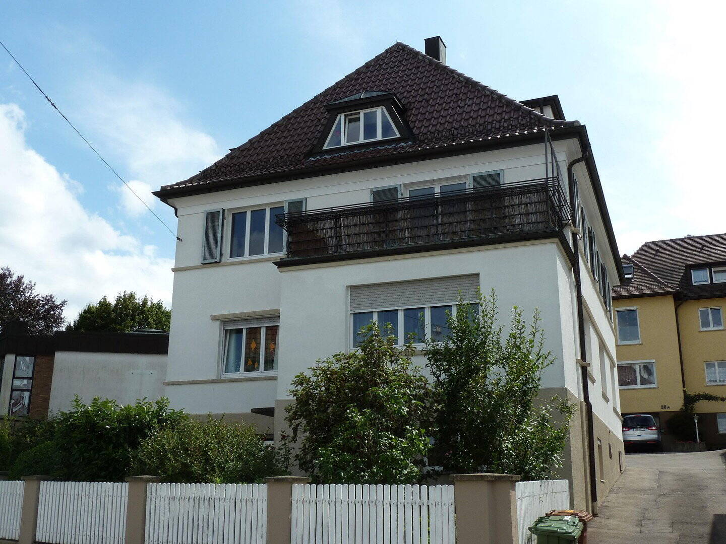 Sonnige, stilvolle 4-Zimmer Wohnung (110qm) in ruhiger Lage – Blick ins Grüne, 70195 Stuttgart (Botnang)