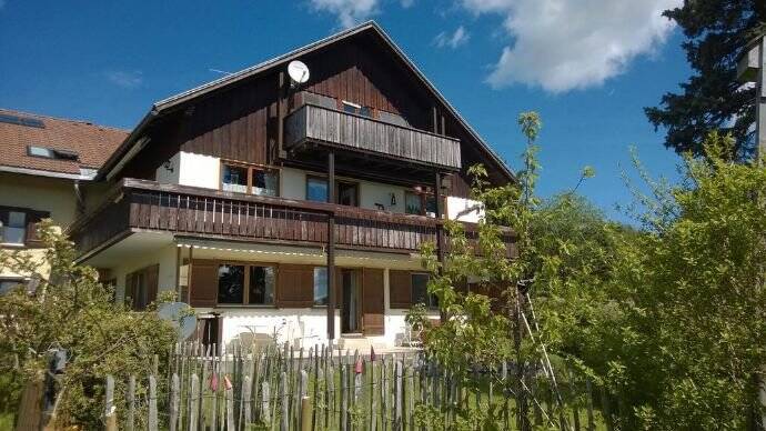 3-Zimmer-Altbauwohnung mit großer Terrasse und Garten in Scheidegg, Alt Lindenau, 88175 Scheidegg