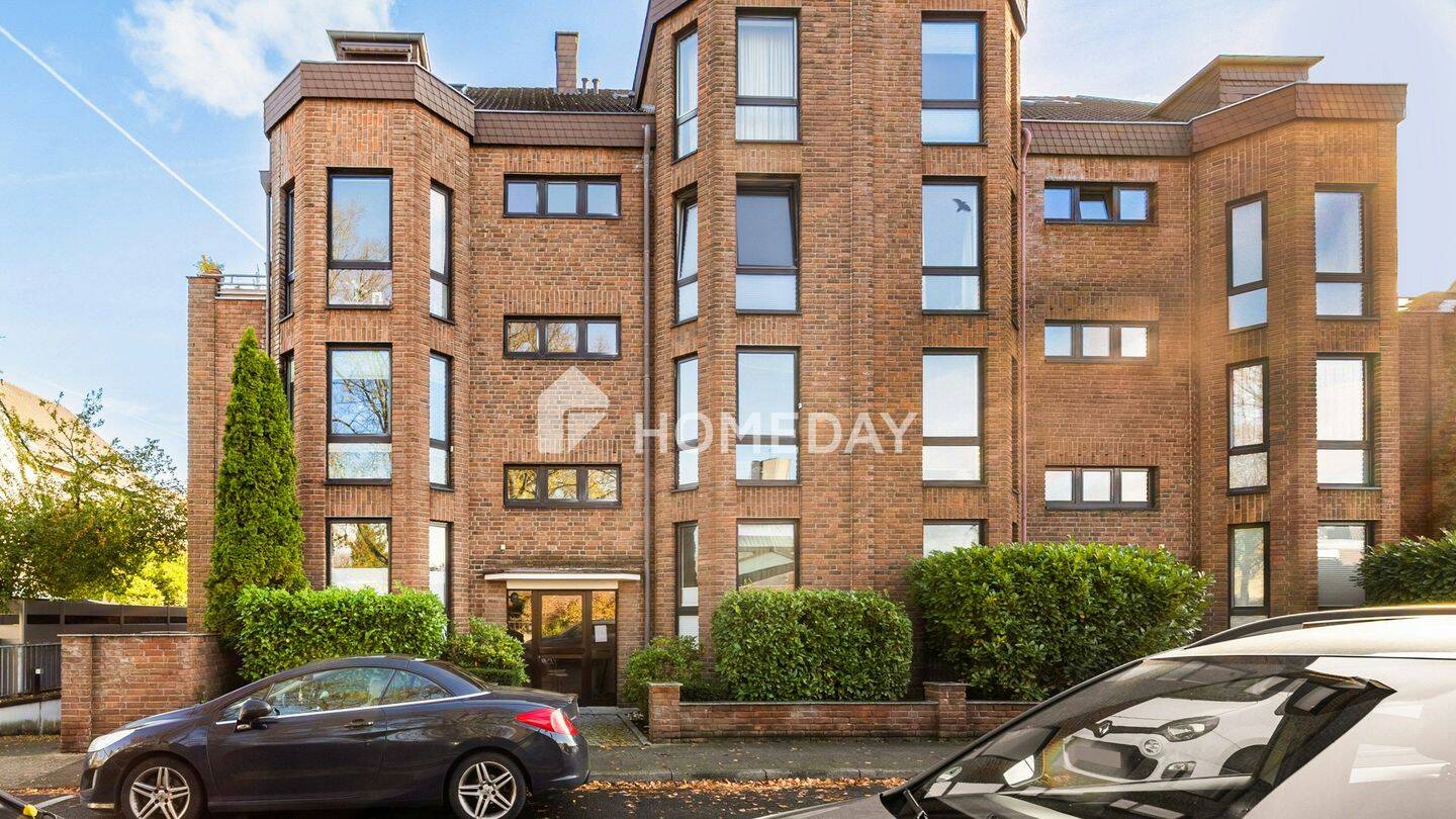 Fernblick, Balkon, Tiefgarage: Ihre Maisonette über den Dächern von Düsseldorf, 40627 Düsseldorf (Gerresheim Unterbach Vennhausen)