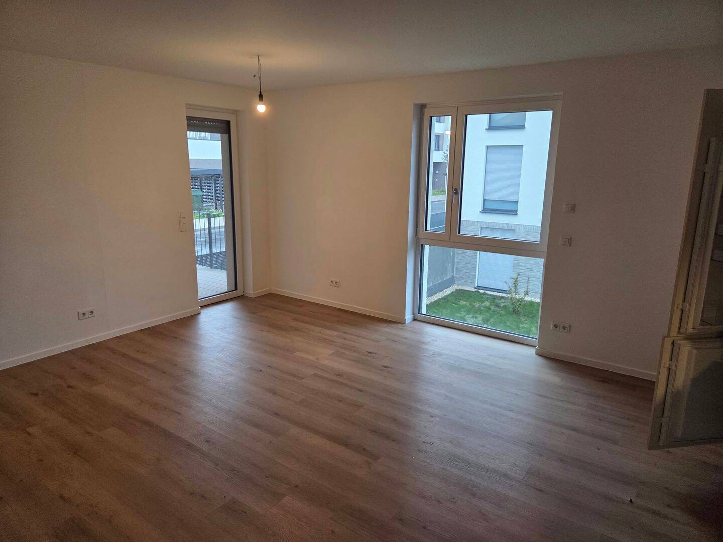 Moderne 3-Zimmer-Wohnung, 70 m² mit Loggia in Jena-Zwätzen, 7743 Jena