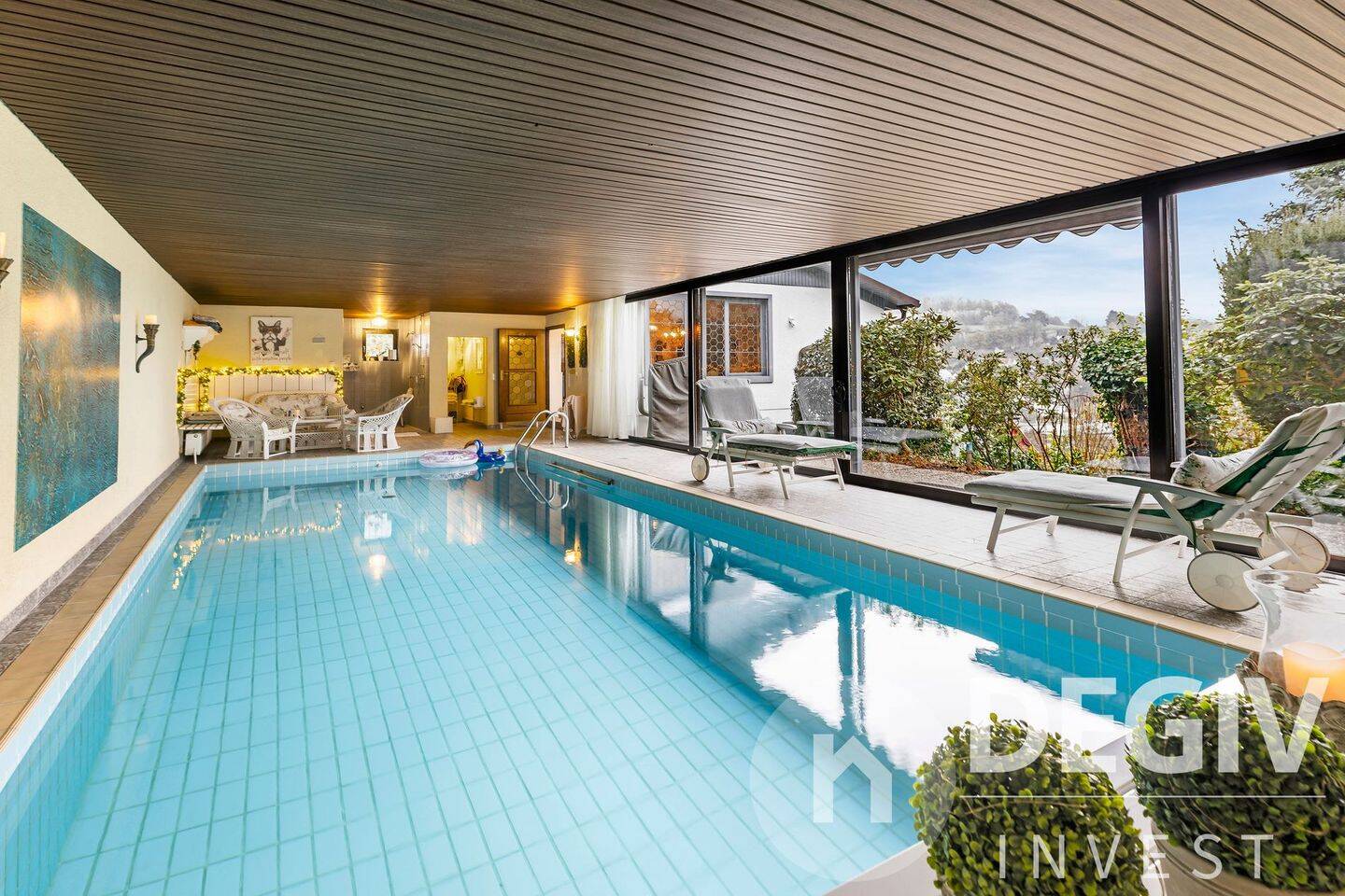 Villa mit Indoor-Pool, Sauna & Panoramablick | 306 m² | Rhön, 97769 Bad Brückenau