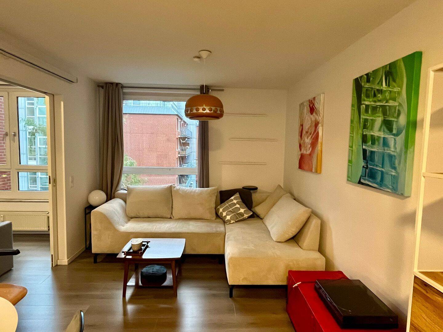 Von privat: Helle, gut gelegene, möblierte 2-Zi Whg, befristet, 10409 Berlin (Pankow Prenzlauer Berg)