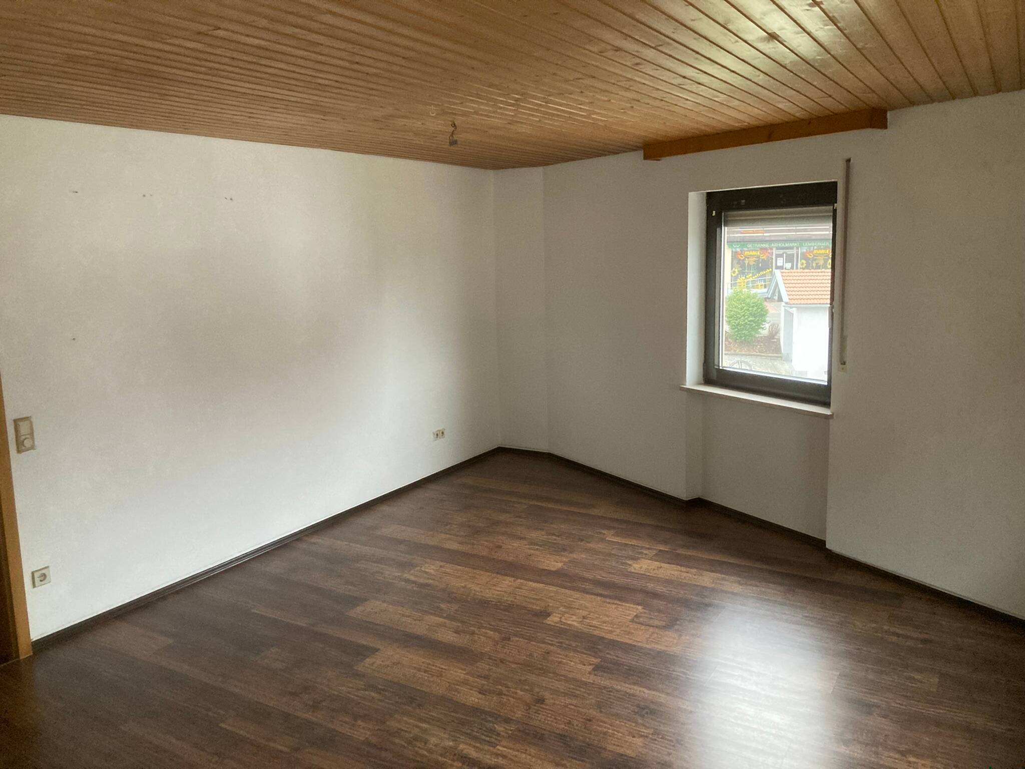 Viel Platz für die Familie – großzügige 4-Raum-Wohnung auf zwei Etagen zum attraktiven Mietpreis!, 93462 Lam