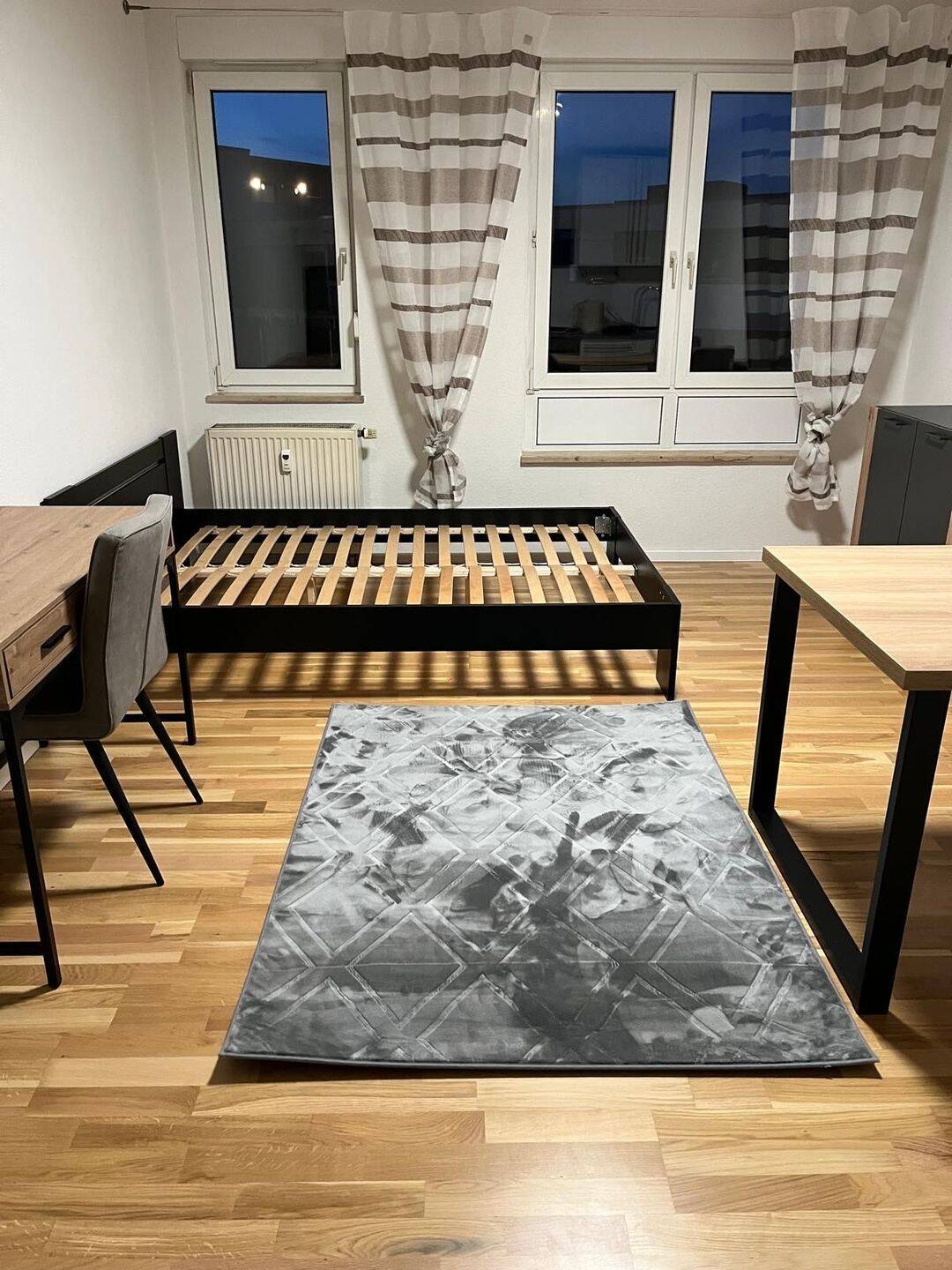 Vollständig möblierte schöne 1 Zimmer Wohnung mit Küche, 90441 Nürnberg (Gibitzenhof Sandreuth Schweinau Werderau)