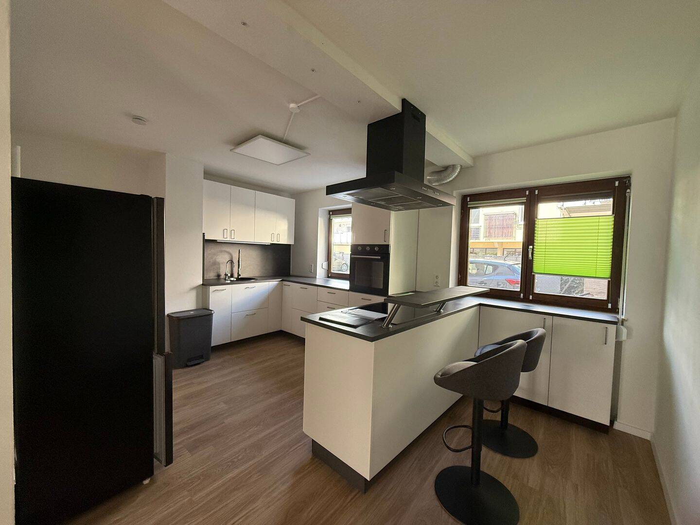 Barrierefreie, helle, modernisierte 2,5-Zimmer-Erdgeschosswohnung in zentraler Lage – nur 3 Minute, 97980 Bad Mergentheim