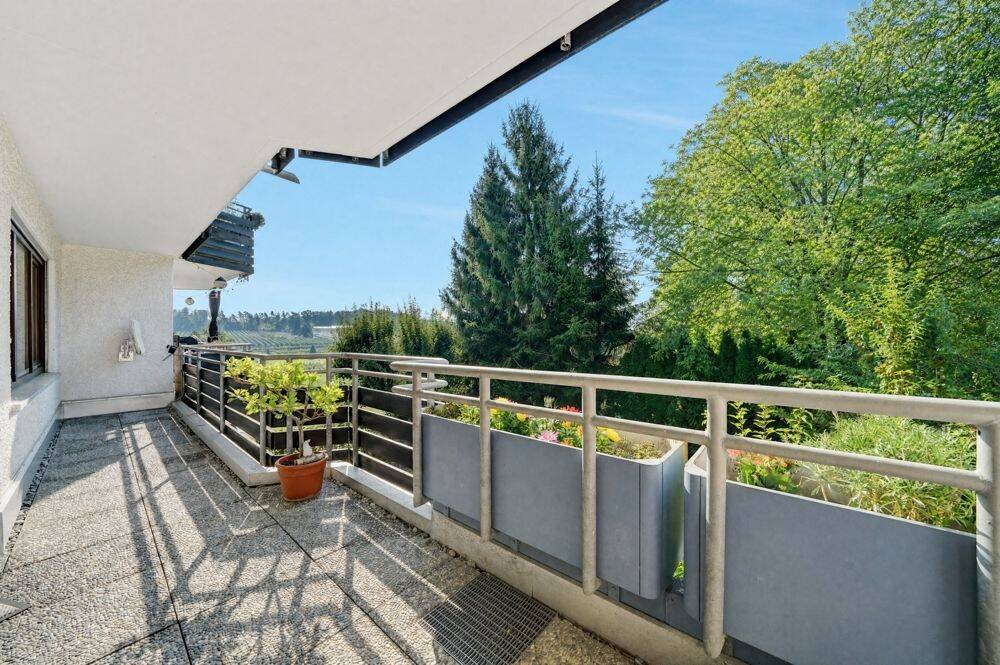 Ruhig gelegene 3,5- Zimmer-Wohnung in beliebter Wohnlage in Friedrichshafen-West, 88048 Friedrichshafen