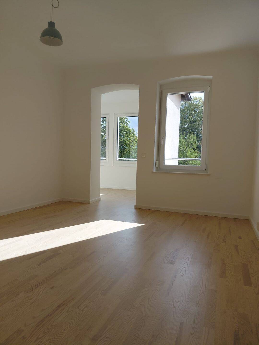 Lichtdurchflutete 3,5-Zimmer Altbauwohnung – Erstbezug nach Sanierung, 74074 Heilbronn (Heilbronn Sontheim)