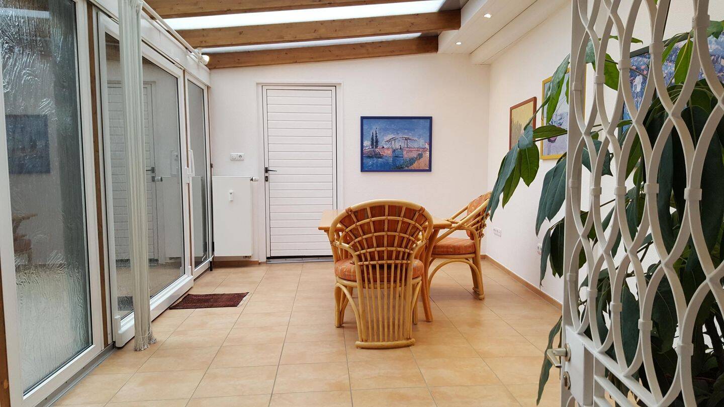 Stilvolle 3-Zimmer-Wohnung mit Wintergarten & Terrasse – 122 m², 86152 Augsburg (Innenstadt)