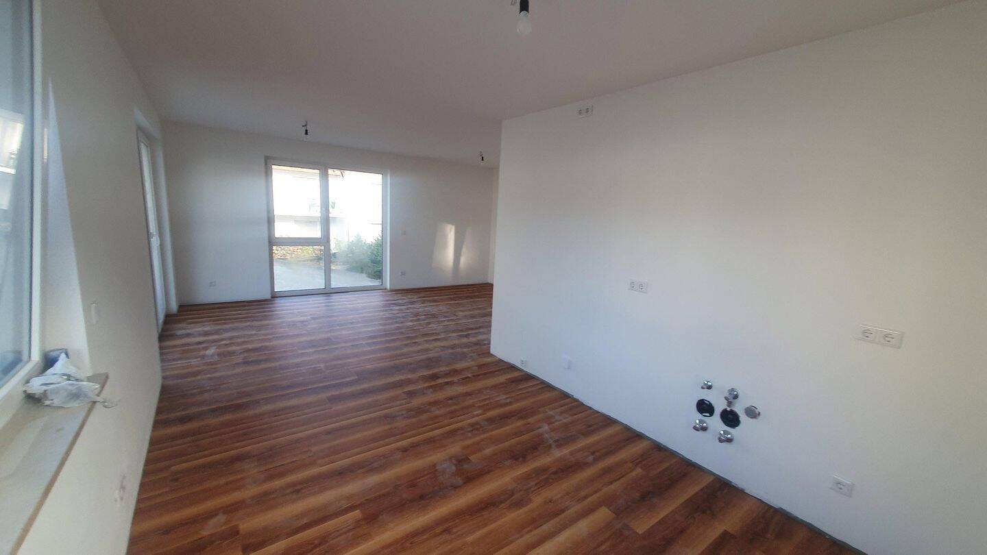 4-Zimmer-Wohnung mit großer Terrasse oder Balkon (Erstbezug, Neubau 2026, Luftwärmepumpe A+), 85614 Kirchseeon