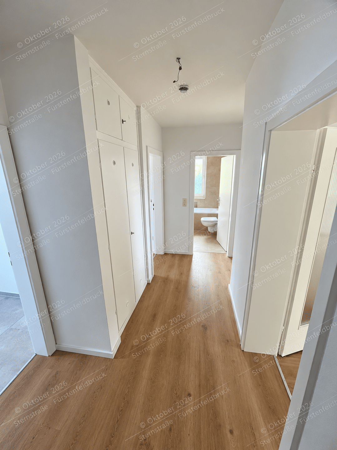 Renoviert: 3-Zimmer-Wohnung mit Balkon und Stellplatz, 82256 Fürstenfeldbruck