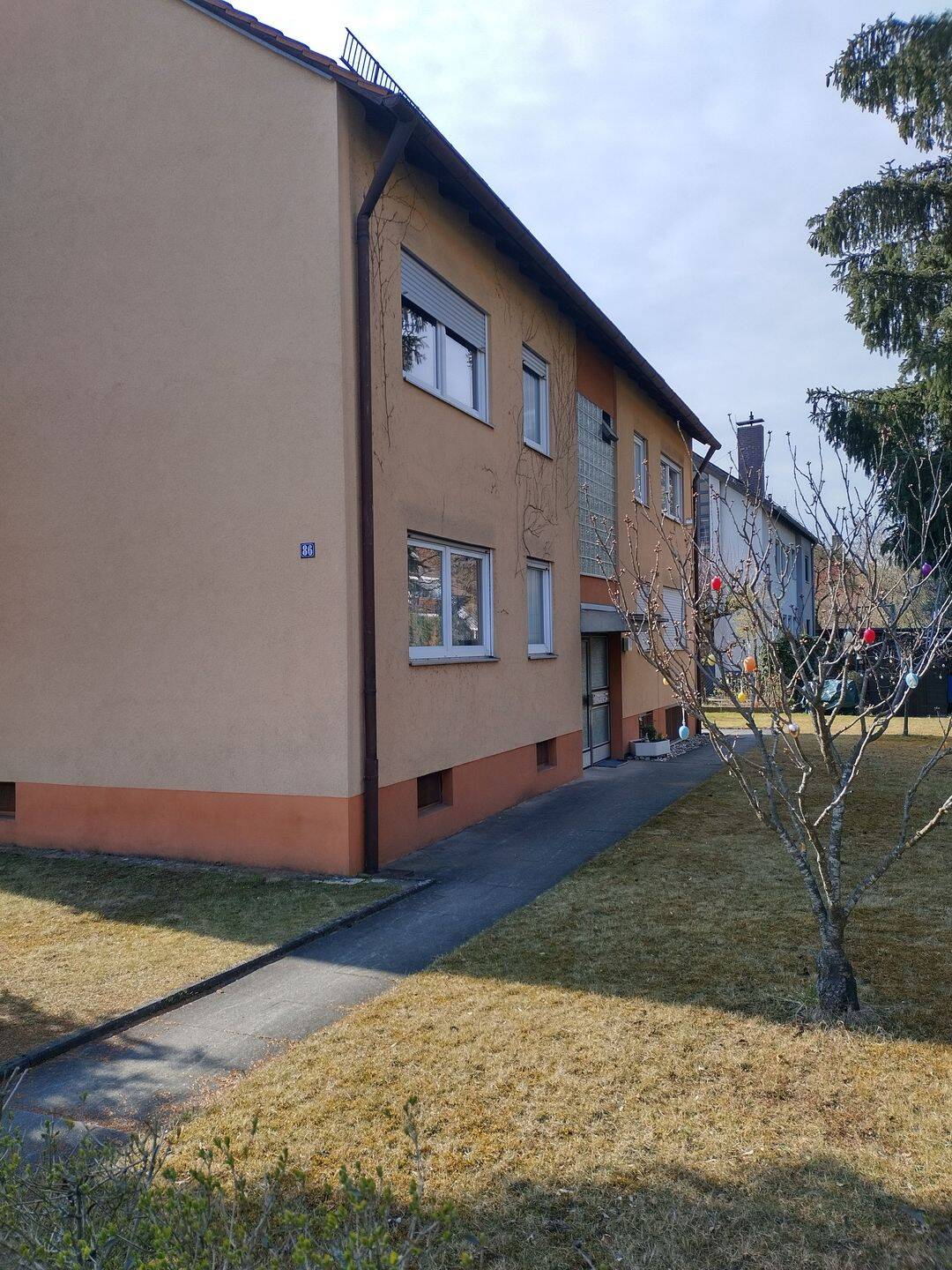1 1/2 Zimmerwohnung in einem 5 Familienwohnhaus mit Garten, 90765 Fürth