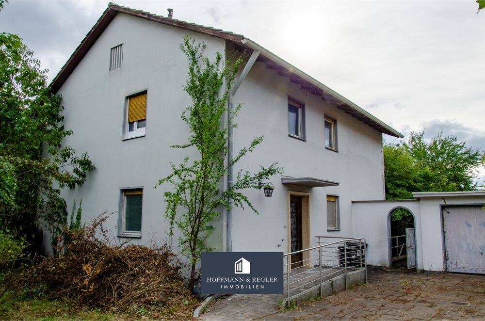 Gestaltungspotenzial in Amberg – Einfamilienhaus zur Kernsanierung, 92224 Amberg