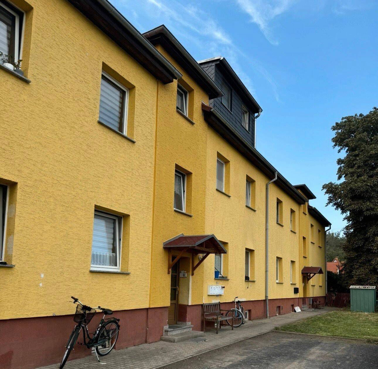 Frisch renovierte 2-Raum-Wohnung in Braunsbedra, 6242 Braunsbedra