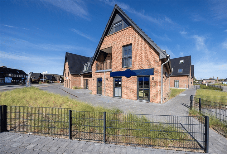 SYLT zur Miete – 3-Zimmer plus Spitzboden, Loggia, Aufzug und Tiefgarage, 25992 List auf Sylt