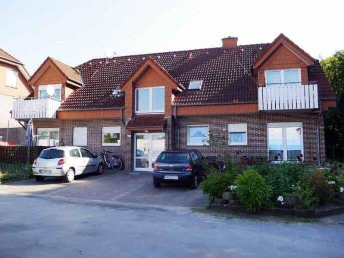 Kleine 2 ZKB Wohnung im Dachgeschoss mit Balkon, 49624 Löningen