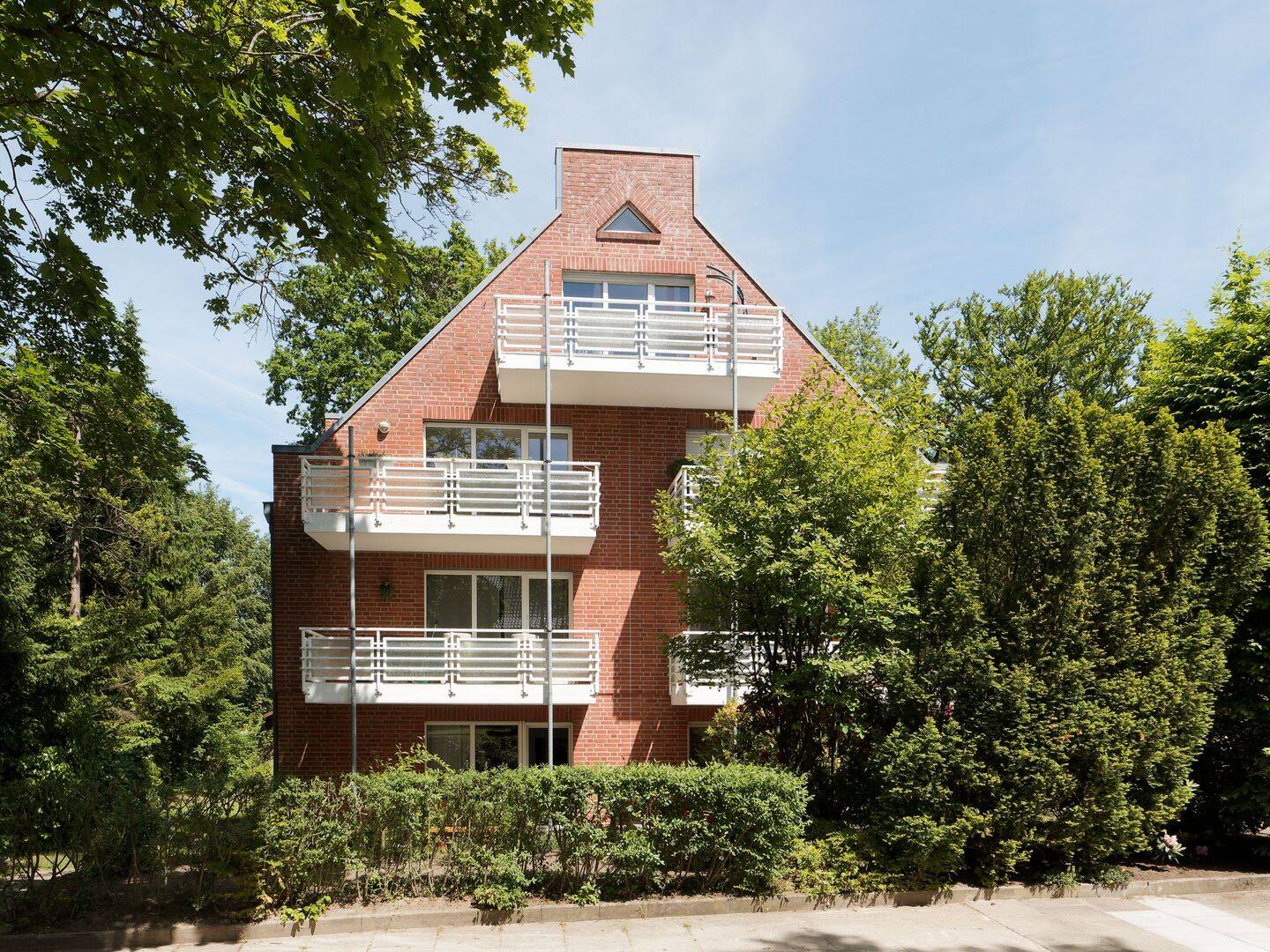 3-Zimmer-Wohnung im Hochparterre mit SW-Balkon & TG-Stellplatz – Hamburg-Heimfeld, 21075 Hamburg (Harburg Eißendorf Hausbruch Heimfeld)